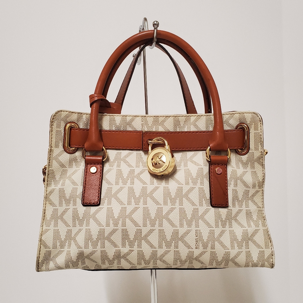 MICHAEL KORS HANDBAG AND DUSTBAG